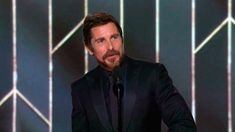 La dedicatoria más insólita en los Globos de Oro: Christian Bale le agradeció al Diablo La dedicatoria más insólita en los Globos de Oro: Christian Bale le agradeció al Diablo