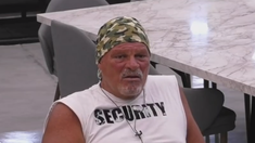 El contundente gesto de Alfa a la cámara que no se vio en la transmisión de Telefe. El contundente gesto de Alfa a la cámara que no se vio en la transmisión de Telefe.