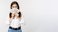 El trámite para saber si puedo comprar dólares es con el comprobante de la Certificación Negativa. El trámite para saber si puedo comprar dólares es con el comprobante de la Certificación Negativa.