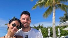 La televisión en vivo capturó el momento en que Antonela Roccuzzo miraba de reojo a Messi que estaba con su celular La televisión en vivo capturó el momento en que Antonela Roccuzzo miraba de reojo a Messi que estaba con su celular