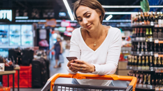 La Tarjeta Alimentar de ANSES tendrá un aumento del 35% en mayo. La Tarjeta Alimentar de ANSES tendrá un aumento del 35% en mayo.