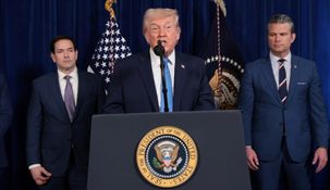 Trump brindó una conferencia de prensa.