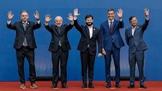 Orsi, Lula, Boric, Sánchez y Petro en Santiago. Orsi, Lula, Boric, Sánchez y Petro en Santiago.