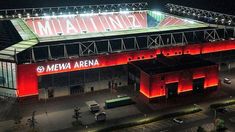 Mewa Arena de Alemania, estadio del club Mainz de la Bundesliga. Mewa Arena de Alemania, estadio del club Mainz de la Bundesliga.