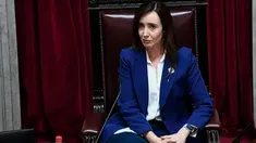 Picante cruce entre Victoria Villarruel y senadores de Unión por la Patria por el uso de los baños del Senado