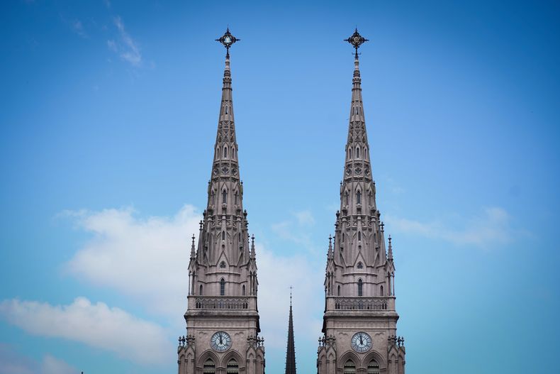 La Basílica de Luján volverá a recibir a un Papa, al igual que en 1982.