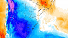 Se prevé la llegada de un ciclón. Se prevé la llegada de un ciclón.