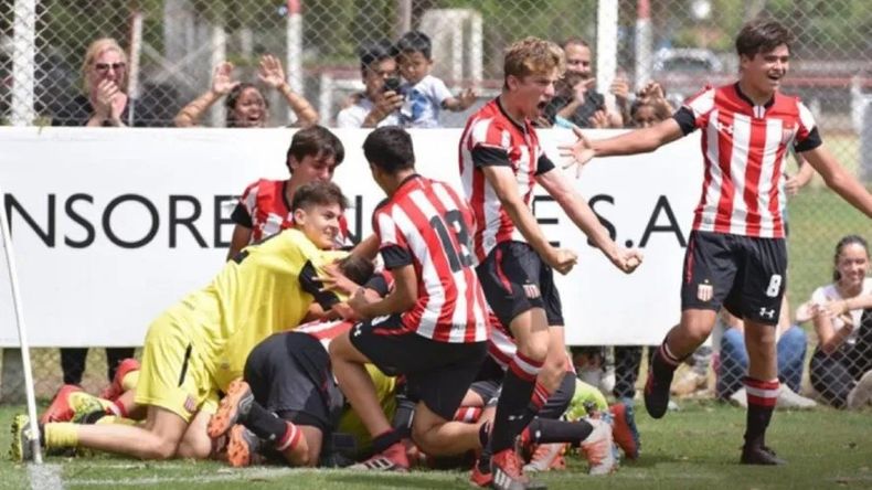 studiantes de la Plata: pierde a una de sus promesas por la patria potestad .&nbsp;