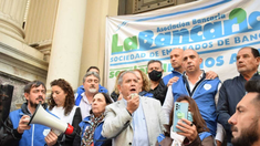 El gremio que conduce Sergio Palazzo hizo el anuncio del acuerdo paritario mediante un comunicado.