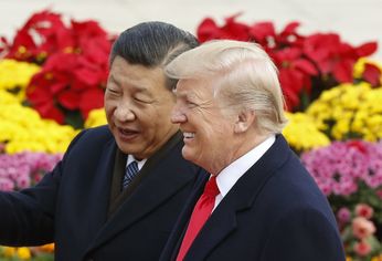 Donald Trump y Xi Jinping y una relación tensa tras la batería arancelaria.