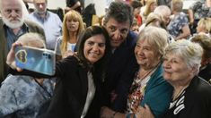 Massa y Raverta junto a jubilados, Massa y Raverta junto a jubilados,