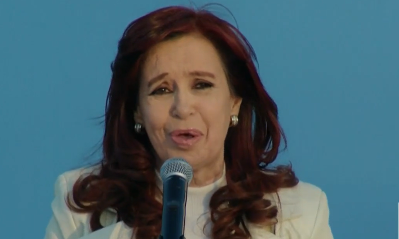 Cristina Kirchner criticó el acuerdo de la UBA.