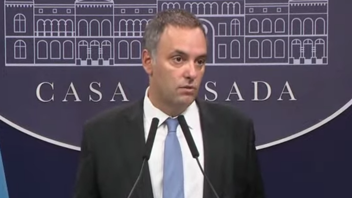 Manuel Adorni suspendió la conferencia de prensa que iba a dar este miércoles en Casa Rosada