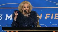 El fuerte reclamo de Mirtha Legrand en los premios Martín Fierro: Es hora.... El fuerte reclamo de Mirtha Legrand en los premios Martín Fierro: Es hora....