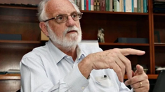 Juan Crlos De Pablo. Juan Crlos De Pablo.