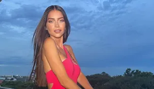 La modelo combinó dos de sus prendas favoritas para una producción de fotos.
