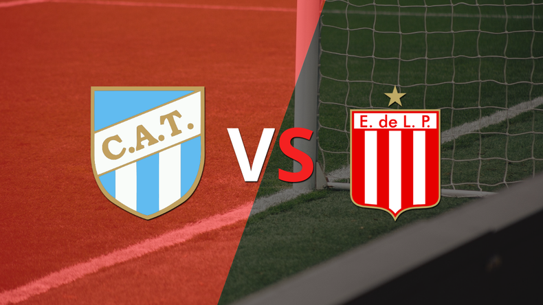 Atlético Tucumán gana por penales a Estudiantes