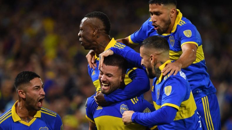 Porto mejoró la oferta por Alan Varela: Boca podía aceptar el ofrecimiento