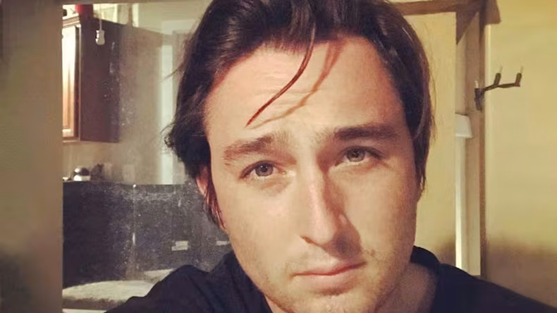 Así luce hoy, con 32 años, Reece Thompson.