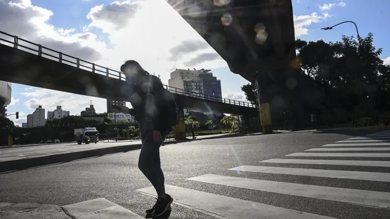 La máxima será de 15° con cielo algo nublado.