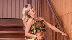 Entre los vapores del sauna, Jesica Cirio comentó sus beneficios luciendo una microbikini que marcó tendencia. Entre los vapores del sauna, Jesica Cirio comentó sus beneficios luciendo una microbikini que marcó tendencia.