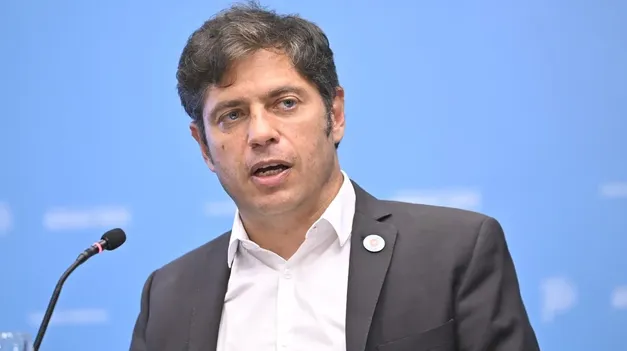 Kicillof respaldó a los trabajadores mientras se desarrolla el paro de la CGT.