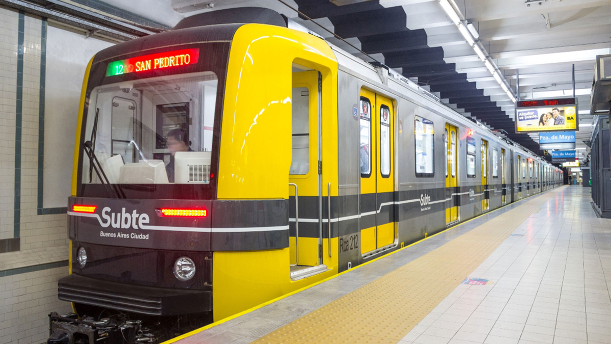 Trabajadores Del Subte Levantaron Una Medida De Fuerza Tras Acordar Una