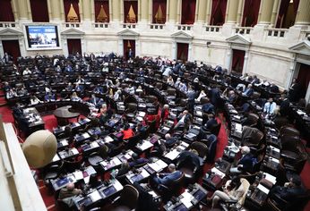 El Congreso renovó bancas. El Congreso renovó bancas.