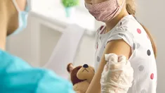 Niños y adolescentes podrán seguir vacunándose desde el próximo lunes. Niños y adolescentes podrán seguir vacunándose desde el próximo lunes.