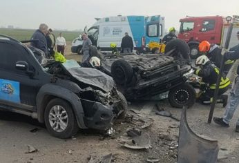 El accidente en la AU 7 dejó tres víctimas fatales y un herido en estado grave.