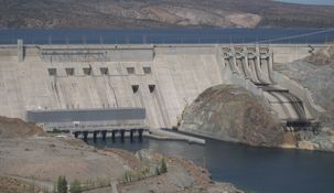 Piedra del Águila es una de las centrales hidroeléctricas a privatizar.
