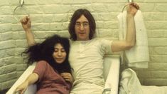 Nuevo video inédito de John Lennon y Yoko Ono Nuevo video inédito de John Lennon y Yoko Ono