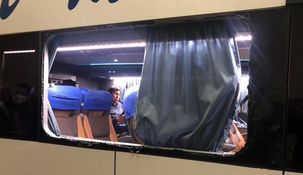 Así quedó la ventanilla del micro.