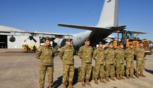 La asistencia humanitaria a Brasil partió a bordo de un Hércules C-130 de la base aérea de El Paloma en la PBA.