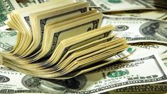 El dólar blue vuelve a subir en el inicio de la semana. El dólar blue vuelve a subir en el inicio de la semana.