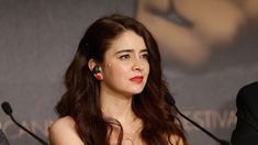 Érica Rivas, enojada tras una pregunta sobre Casados con Hijos: Ya dije todo. Érica Rivas, enojada tras una pregunta sobre Casados con Hijos: Ya dije todo.