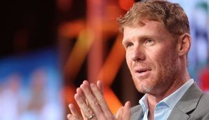 Alexi Lalas pidió que se cambien las reglas del fútbol.