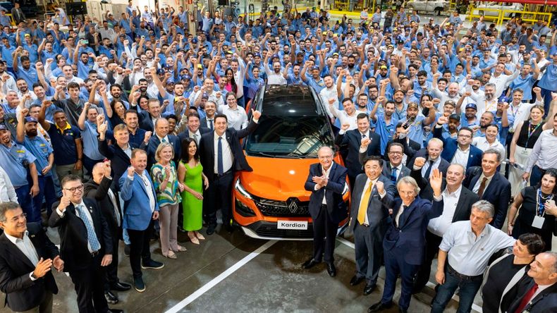 Renault Kardian en línea de planta.