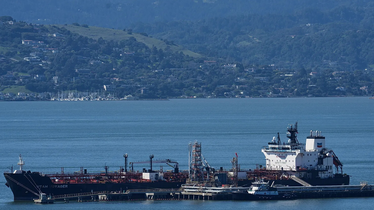 Más de 40 naciones se unieron para reabrir el estrecho de Ormuz