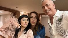 Lali Espósito, Lizy Tagliani y Marley en la previa de los Martín Fierro 2022. Lali Espósito, Lizy Tagliani y Marley en la previa de los Martín Fierro 2022.