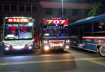 La quiebra de Micro Ómnibus San Martín (MOGSM) dejó a miles de pasajeros sin servicio de colectivos. La quiebra de Micro Ómnibus San Martín (MOGSM) dejó a miles de pasajeros sin servicio de colectivos.