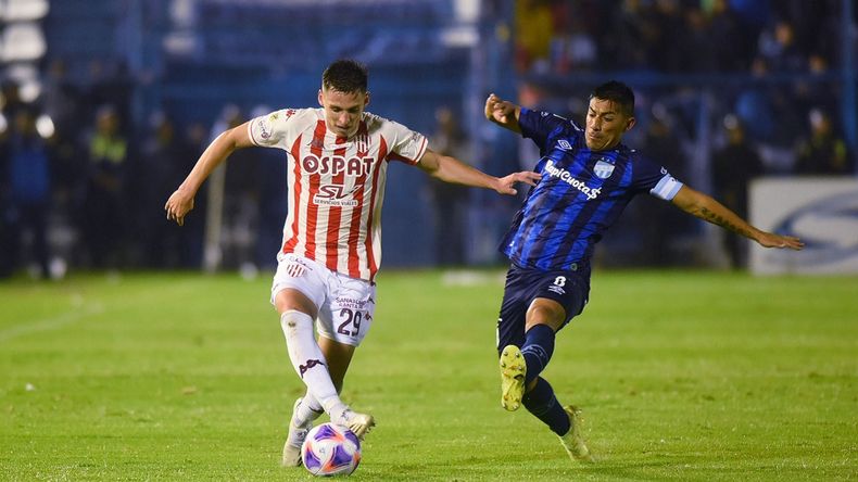El Tatengue y el Decano igualaron en Tucumán.