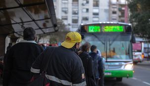 Anuncian un paro de colectivos en todo el país en reclamo salarios dignos