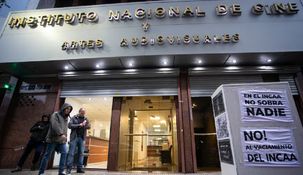 El Gobierno tomó la determinación de cerrar e INCAA por tiempo indeterminado. El Gobierno tomó la determinación de cerrar e INCAA por tiempo indeterminado.
