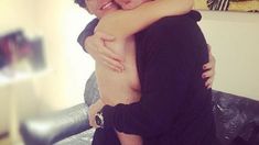 La romántica (¡y súper hot!) foto de Griselda Siciliani y Adrián Suar: Entró a saludarme antes de que pueda vestirme La romántica (¡y súper hot!) foto de Griselda Siciliani y Adrián Suar: Entró a saludarme antes de que pueda vestirme