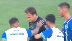 Con esta resolución, Godoy Curz pasó a tener 13 puntos y superó a Talleres, quien está quedando afuera de los ocho clasificados a la fase siguiente por la Zona B Con esta resolución, Godoy Curz pasó a tener 13 puntos y superó a Talleres, quien está quedando afuera de los ocho clasificados a la fase siguiente por la Zona B