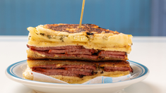 La tradición judía desde una estética cotidiana. La tradición judía desde una estética cotidiana.