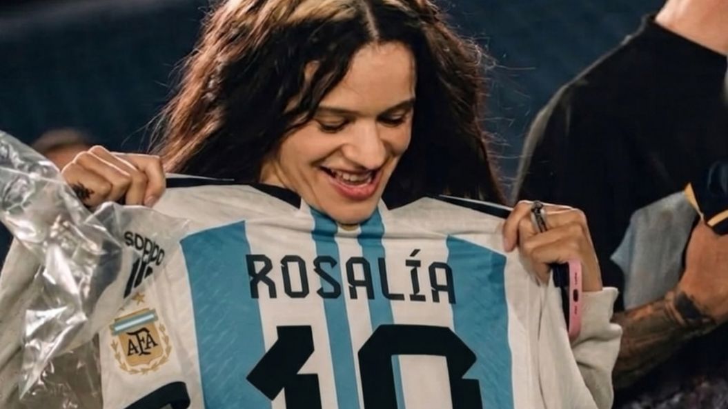 El escándalo que tiene a Rosalía.