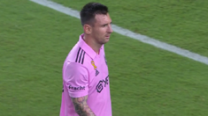 Messi abandonó el campo de juego. Messi abandonó el campo de juego.