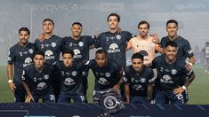 Independiente Rivadavia es el primer equipo mendocino en consagrarse campeón en la elite del fútbol argentino. Independiente Rivadavia es el primer equipo mendocino en consagrarse campeón en la elite del fútbol argentino.